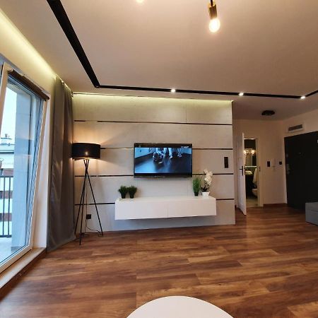 דירות אילאווה Nowy Apartament 58 Z Klimatyzacja מראה חיצוני תמונה