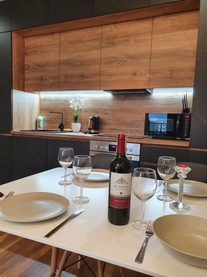 דירות אילאווה Nowy Apartament 58 Z Klimatyzacja מראה חיצוני תמונה